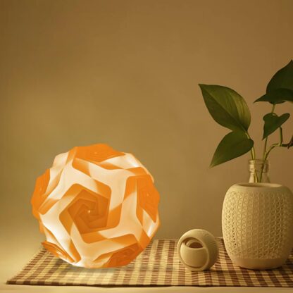 Ise kokkupandav veekindel latern-lamp (PVC materjalist, läbimõõt 15 cm)