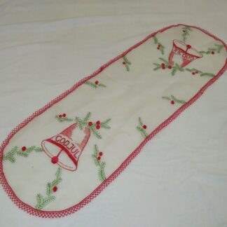 Tikitud jõululine linik, 71*25 cm