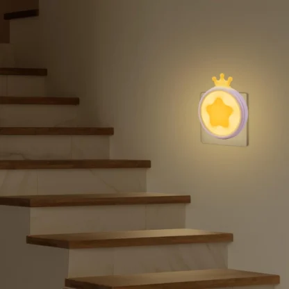 Pistikusse pandav tähekesega öölamp - Image 2