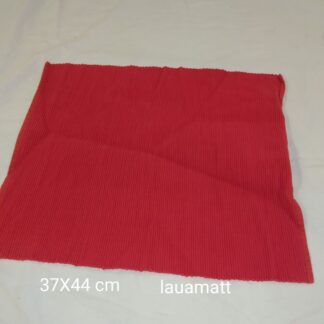 Punane linik 37x44 cm