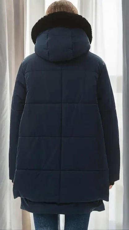 Tumesinine soe karvase kraega talveparka naistele, suurus M (rü 93 cm) - Image 2