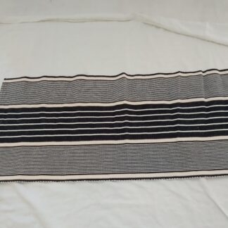 Piklik triibuline lauamatt 35x82 cm