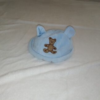 Sinine beebimüts karukõrvadega