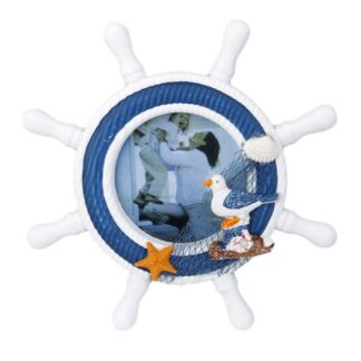 Puidust dekoratiivne laevarooli kujuline kaunistus