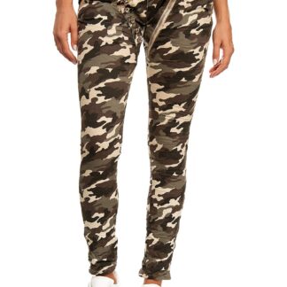 Naiste avarad venivad teksapüksid, kamuflaažmustriga (s. 54, vöö 108, puus 135cm)