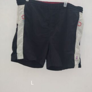 Mustad lühikesed püksid, suurus L