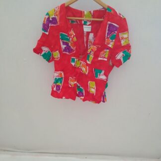 Värvilise mustriga pluus, suurus 36